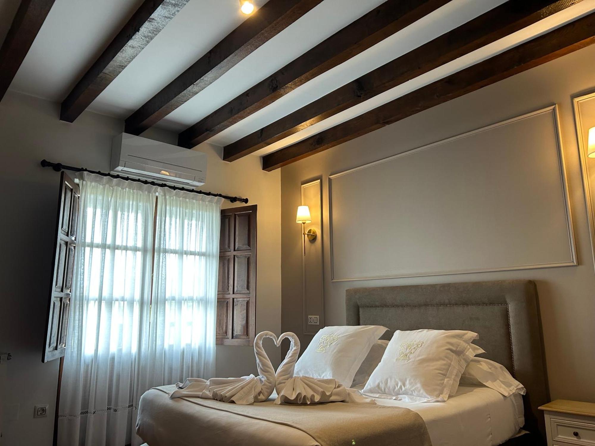 Double or Twin Room,1652778919:JPEG