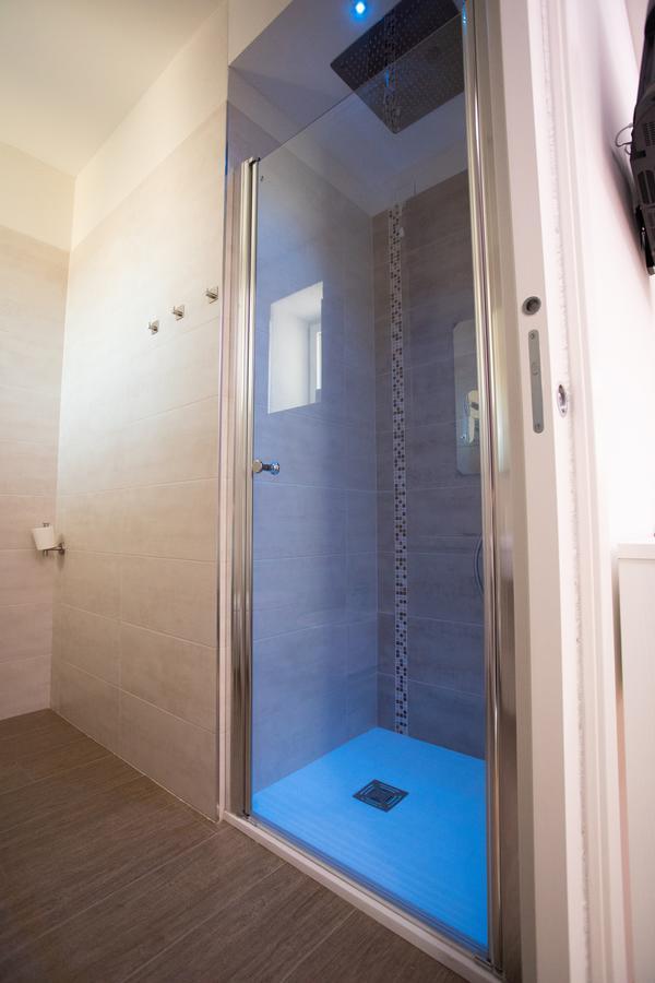Triple Room,1572662840:JPEG